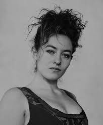 Danielle Blunt's Instagram, Twitter & Facebook