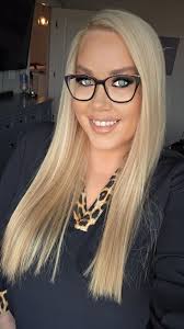 Seeking confident partner for conversation