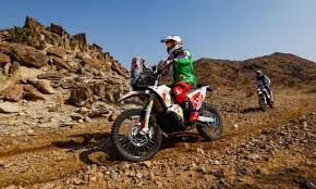 Pierre cherpin , piloto francés que sufrió una caída en la 7 etapa del rally dakar 2021, ha fallecido como consecuencia del accidente, según ha comunicado hoy la organización de la carrera. Y64pitfqpavh0m