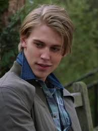 Walt and Maggie Carrie Diaries