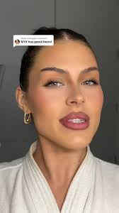 Rimmel London Cappuccino Lip Liner and NYX Maison Lip Liner Dupe Comparison