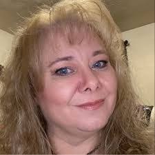 Laurie Diamant's Instagram, Twitter & Facebook