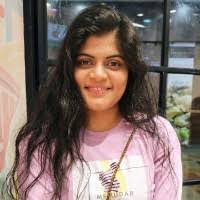 Umar Shamsi's Instagram, Twitter & Facebook