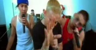 #txt.dante #selena quintanilla perez #kumbia kings #yesterday the dj played this song and i wanted to dance so bad but i am awkward around strangers. Kumbia Kings You Don T Love Me Official Music Video You Dont Love Me Music Videos My Love