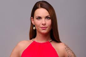 Denise was a contestant on the 1st season of the bachelor. Der Bachelor Kandidatin Denise Wird Von Stalker Bedroht Gala De