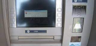 Retragi des bani de la bancomat? Romanii Pot Pierde PanÄƒ La 400 Lei Anual OdatÄƒ Cu Retragerea Banilor De La Bancomate Video B1 Ro