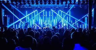 Light Fantastic The Art And Design Of Stage Lighting Pin By Natalie Sasich On Stage Lighting Design Stage Lighting Design Stage Set Design Electronic Music Festival