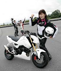vanson bikegirl おしゃれまとめの人気アイデア pinterest yoshiaki 女性ライダー ガールズバイカー ライダースーツ