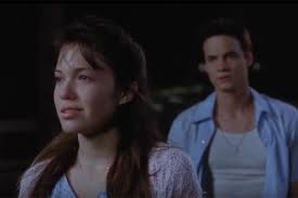 Mandy moore sang only hope from the 2002 teenage romance film a walk to remember for the first time in years during an instagram livestream on sunday. 15 Unforgettable Scenes From A Walk To Remember Celebuzz