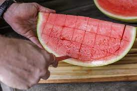 However, it is really easy to cut a watermelon into chunks if you follow my strategy of cutting watermelon. Best Way To Cut A Watermelon Into Cubes Video Lil Luna