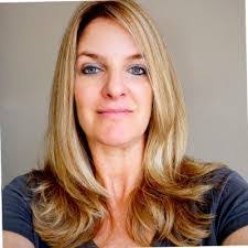 Charlene Bobb's Instagram, Twitter & Facebook