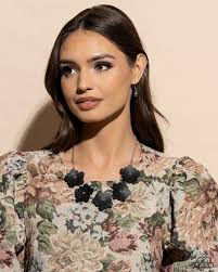 SNEAK PEEK: Carry the allure of midnight blossoms and capture every gaze.  #PaparazziAccessories #PaparazziJewelry #necklace #fashiontrends2024