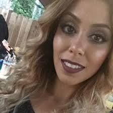 Angie Valle (angie1317)