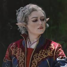 Jace Rowan (@basicallyavamp)