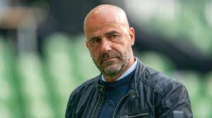 Bayer leverkusen fired coach peter bosz on tuesday following a decline in the team's form over the past few months. Leverkusen Trainer Peter Bosz Will Uberarbeitung Des Hygiene Konzepts Torjubel Wieder Moglich Sportbuzzer De