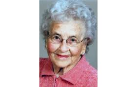 Elaine Larsen Obituary (1924