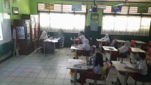 Tentu semua ini tak lepas dari kepiawaian dari master trainer ( bpk.putut prasetyo ) dalam. Sejumlah Sekolah Di Kota Bekasi Mulai Terapkan Belajar Tatap Muka Hari Ini Tribunnews Com Mobile