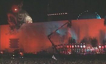 Pink Floyd news :: Brain Damage - Roger Waters - The Wall Live In Berlin  special edition