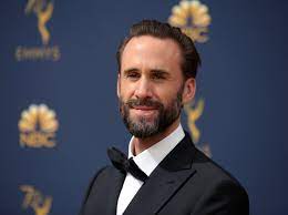 Joseph fiennes was born in salisbury, wiltshire. Fiennes Cousins Actor And Explorer Adventure On The Nile For Tv The Japan Times