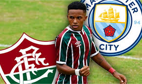 Born in rio de janeiro, kayky was initially rejected a place in the fluminense academy, as the club had filled their spaces, and instead joined local side mangueira. City Schnappt Sich Fluminense Juwel Kayky