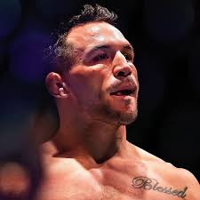 ⚡Майкл Чендлер: «Чарльз Оливейра — абсолютный дикарь, заслуживший бой  против Махачева» «Ребята, Чарльз Оливейра.. 2025