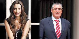 El senador roy barreras, jefe de debate de las listas al congreso del pacto histórico y quien se presenta como una de las cartas de la renovación política bajo los principios del respeto y la. Zco49no1ffn7km