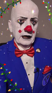 Georgge Pcikle Christmas Tree