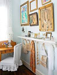 23 Ways To Decorate With Flea Market Finds For A Distinctively Vintage Look Home Accessories Home Decor Accessories Home Decor