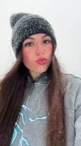 m a r i e (@marie.cann)