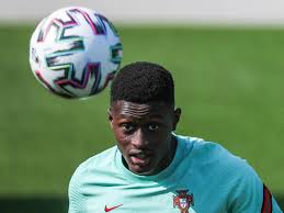 Faites la connaissance de nuno mendes, l'ultime recrue parisienne. Transfer Deadline Psg Sign Left Back Sporting Cp Nuno Mendes On Loan Sportsbeezer