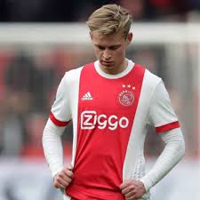 En recientes declaraciones del neerlandés, frenkie de jong, ha admitido que aun hay muchas cosas por mejorar en el fc barcelona y. Maybe Maybe Not Ajax Youngster Frenkie De Jong Discusses Potential Move To Barcelona This Summer Sports Illustrated