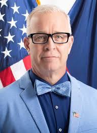 Kevin Salisbury's Instagram, Twitter & Facebook