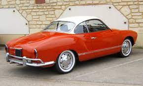 De volkswagen karmann ghia is een tweedeurs sportwagen.er bestaan drie modellen, die door het italiaanse bureau ghia werden ontworpen. Datei Vw Karmann Ghia Jpg Wikipedia