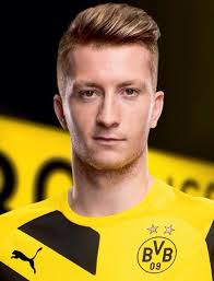 The best marco reus haircuts & hairstyles (2021 update) the marco reus haircut could be the best cut and style for your hair. Pin Oleh Sarah Lescault Di Marco Reus Love Of My Life Pria