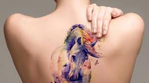 40 Tatouages Delicats Et A Couper Le Souffle Qui Celebrent La Femme 2021