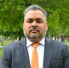 Juan Spencer's Instagram, Twitter & Facebook