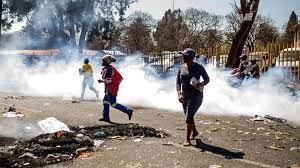 How many people died in south africa protests? Dozens Arrested In South Africa As Looting Rocks Johannesburg Bbc News