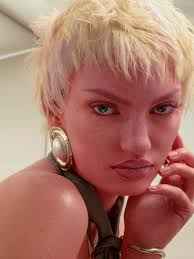 New assistant work ✨💖 Had such an amazing time getting to play with pink  with @laurelcharleston. Such a fun day with an amazing team. Credits via  @laurelcharleston Photography/Creative/Set Design:@brandonlundby Camera  Assistant: @randalruizz