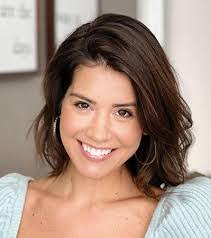 Danielle Walden's Instagram, Twitter & Facebook