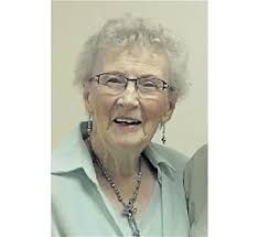 Phyllis MUNRO Obituary