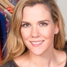 Elizabeth Hostetter's Instagram, Twitter & Facebook