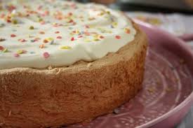 Engelskuchen Mit Frischkase Topping Rezept Frischkase Topping Kuchen