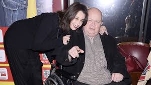 109 798 osób już zrecenzowało wish. Sparalizowany Aktor Andrzej Szopa Na Premierze