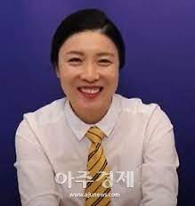 아름다운 변호사 아내와 대기업에 다니는 엘리트 아들에게 기죽어사는 40대 가장 도준호. ë²•ë¬´ë²•ì¸ ëŒ€ì„¸ ë°•ì²œì‚¬ ë³€í˜¸ì‚¬ ì„¸ì¢…ì‹œ ì—¬ì„±ë§ˆì„ê¸°ì—… ë¶ˆê³ ê¸°1994 í˜'ë™ì¡°í•© ê³ ë¬¸ë³€í˜¸ì‚¬ ìœ„ì´‰ ì•„ì£¼ê²½ì œ