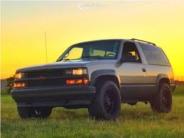 1998 chevrolet tahoe xtreme mudder xm 310 stock stock custom offsets 1998 chevrolet tahoe xtreme mudder xm