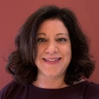 Carolyn Leung's Instagram, Twitter & Facebook