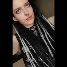 Jodie Stokes's Instagram, Twitter & Facebook