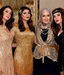 ((من كان اعتكَفَ معي، فلْيعتكِفِ العَشرَ الأواخِرَ، وقد أُريتُ هذه الليلةَ ثم أُنسِيتُها، وقد. ØªØ¹Ø±ÙÙˆØ§ Ø¨Ø§Ù„ØµÙˆØ± Ø¹Ù„Ù‰ Ø®Ø·ÙŠØ¨ Ù…Ø±ÙŠÙ… Ø³Ø¹ÙŠØ¯ Ø§Ù„Ø£Ù…Ø±ÙŠÙƒÙŠ Ù‚ØµØ© Ø­Ø¨ Ø¹Ù…Ø±Ù‡Ø§ 7 Ø³Ù†ÙˆØ§Øª Ù…Ø¬Ù„Ø© Ù‡ÙŠ