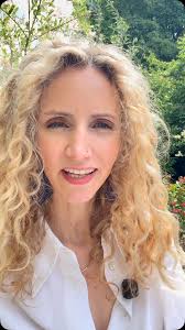 The second series of Step Into the Past podcast from @findmypast is out  now! I get to introduce my guests to their ancestors at @nationaltrust  sites where those ancestors lived and worked.