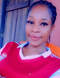 Why are there many single mothers nowadays?